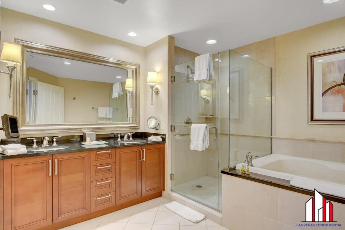 Mgm Signature-18-703 Strip View Jacuzzi Studio Лас Вегас Екстериор снимка